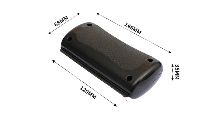 Black ergonomic handle for pet grooming comb with dimensions 146mm x 120mm x 35mm ensuring a comfortable grip.