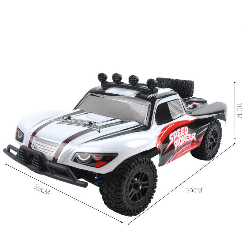 Modèle de voiture télécommandée tout-terrain à grande vitesse 1:18
