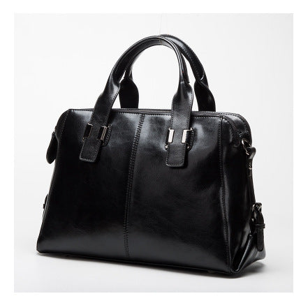 Fashionable Women's Leather Motorcycle Shoulder Bag