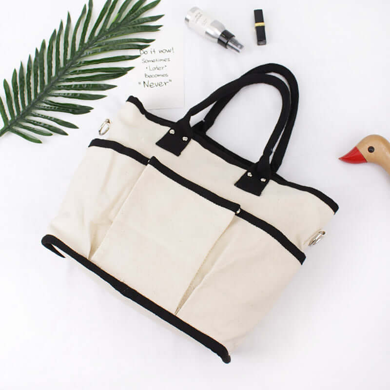 Stylish Shoulder Bag, Tote Bag, Crossbody Bag with spacious interior and sleek design, perfect for everyday use.